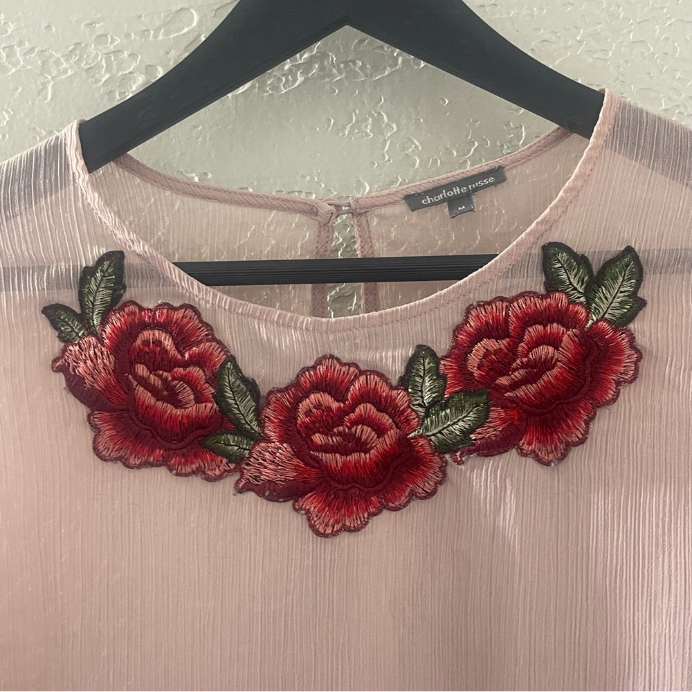 Charlotte‎ Russe Blush Pink Sheer Blouse with Red Floral Detail Size Medium - Picture 4 of 8